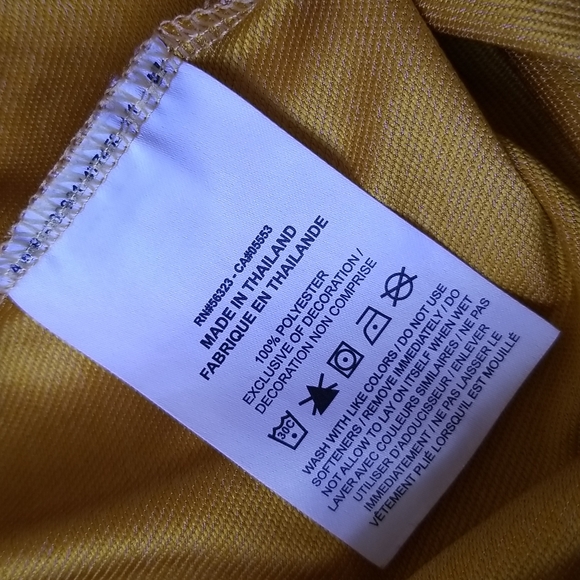 Nike Yellow Gold Drawstring Shorts - Picture 6 of 6